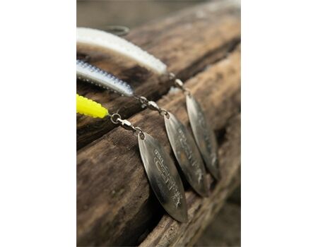 BLACK CAT Mad Flash Spin Tail 14cm Special Prey