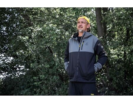 BLACK CAT Cat Shield Windblockerjacke